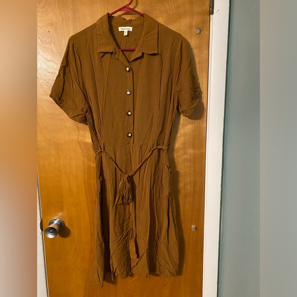 Monteau dark mustard short sleeve button up shirt midi dress